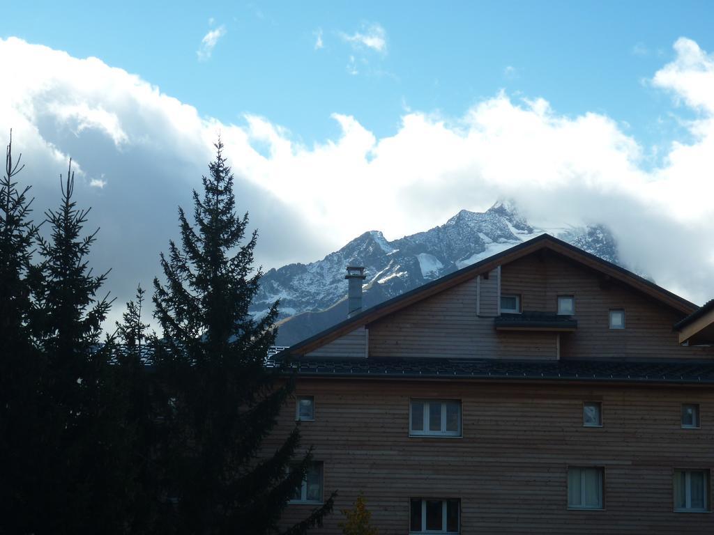Les Myosotis Apartment